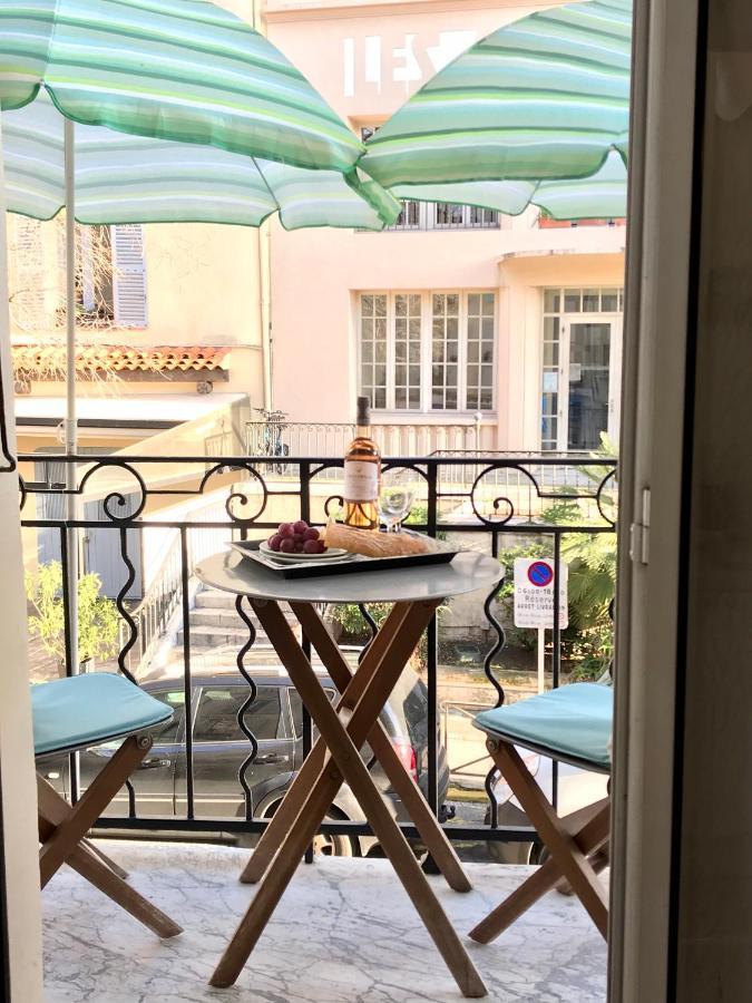 Market Antibes Ngoại thất bức ảnh