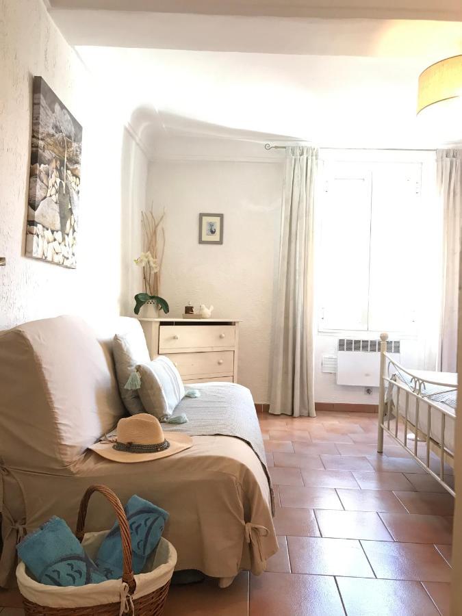 Market Antibes Ngoại thất bức ảnh