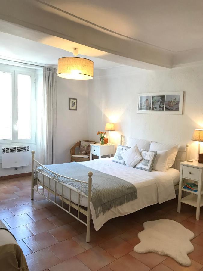 Market Antibes Ngoại thất bức ảnh