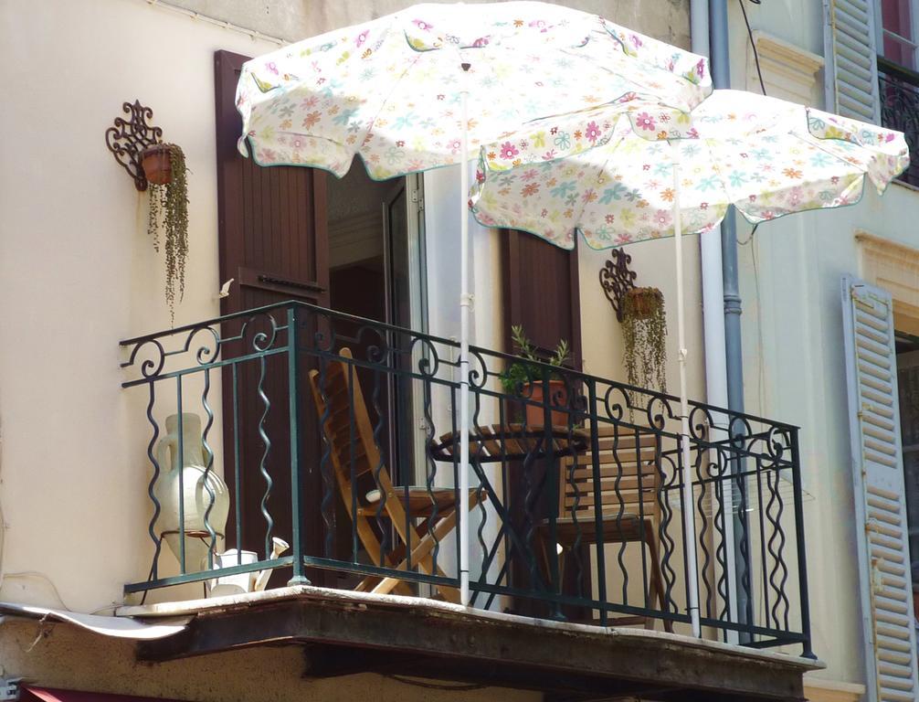 Market Antibes Ngoại thất bức ảnh